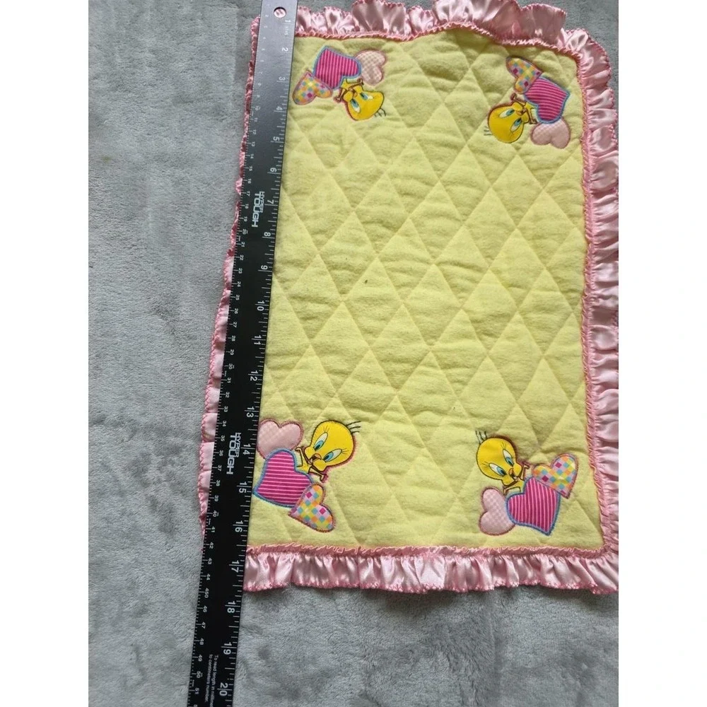 HTF RARE VINTAGE 1997 LOONY TUNES TWEETY BIRD QUILTED BABY BLANKET LOVEY 18x12